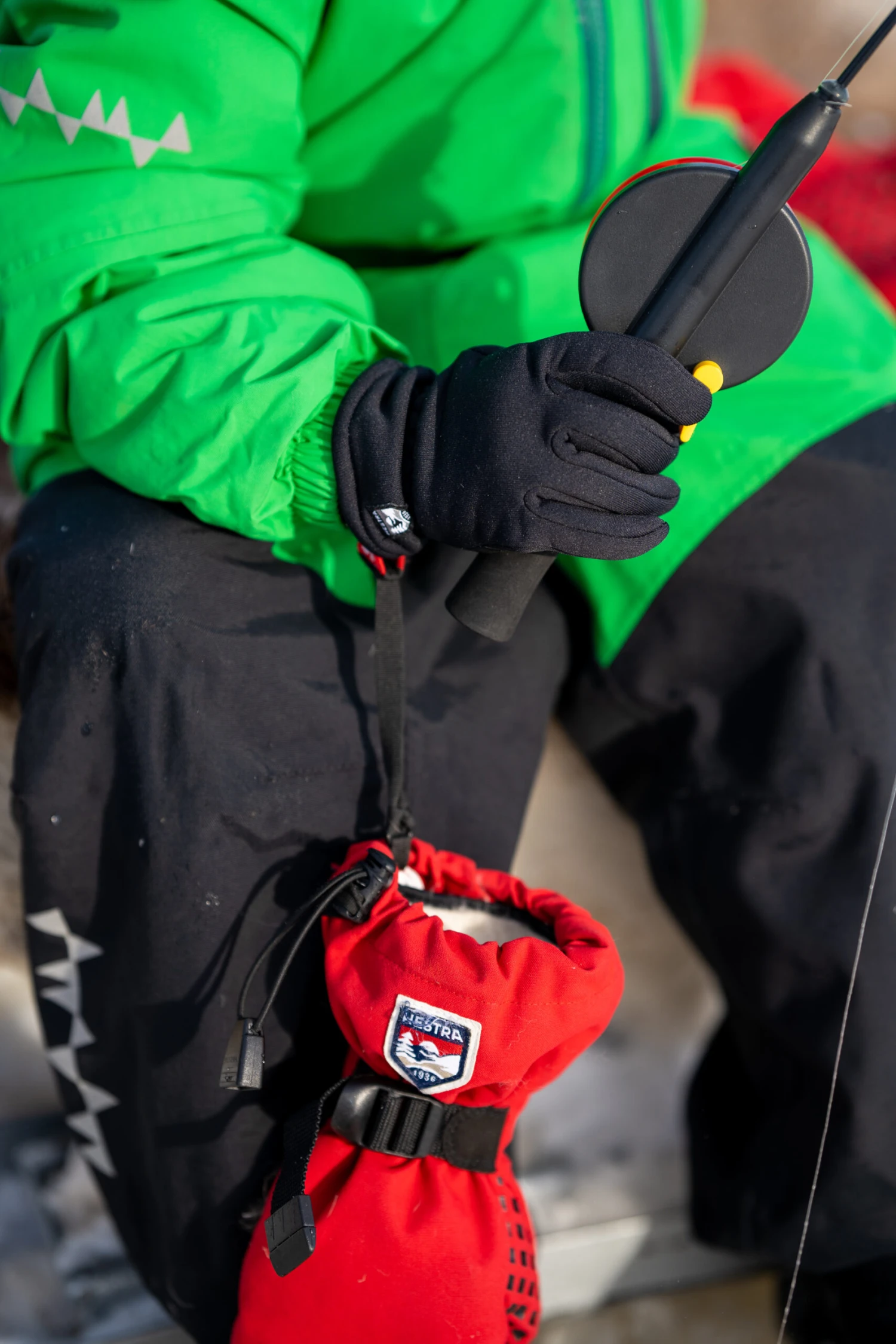 Hestra Touch Point Fleece Liner Jr. 5-finger 4 Hestra Touch Point Fleece Liner Jr. 5-finger - Image 4