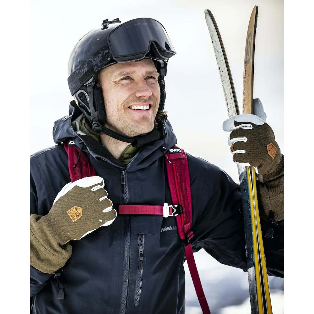 Hestra Army Leather Patrol Gauntlet 5-Finger Gloves 9 Hestra Army Leather Patrol Gauntlet 5-Finger Gloves - Image 9